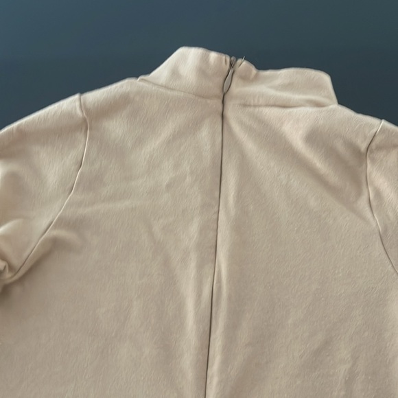 Cream bodysuit - Picture 6 of 9